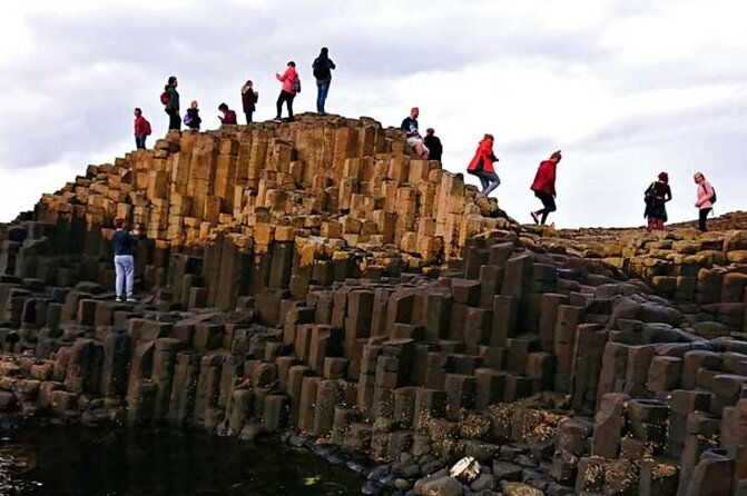 giants-causeway-with-private-chauffeur-day-tour-from-dublin