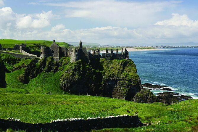 giants-causeway-with-the-titanic-exhibition-and-the-best-of-northern-ireland