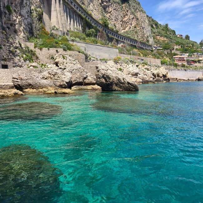 Giardini Naxos: Boat Tour with Swim Masks and Aperitif - Practical Tips