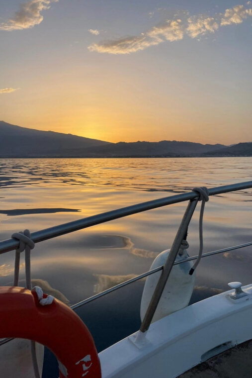 giardini-naxos-sunset-dolphin-watching-cruise-with-aperitif