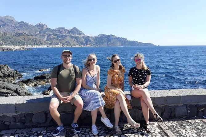 giardini-naxos-taormina-and-castelmola-white-lotus-from-catania