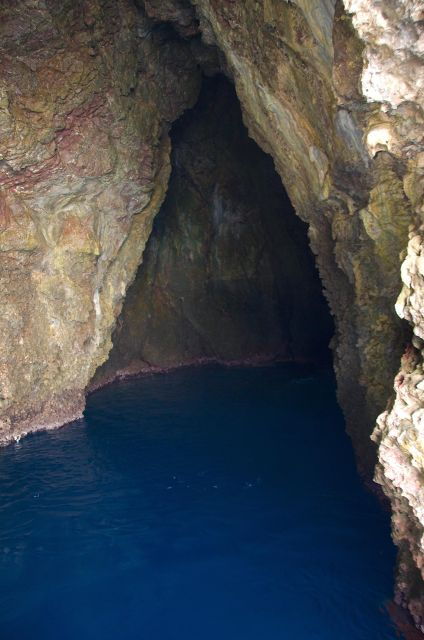 giardini-naxos-taormina-coast-boat-tour-with-snorkeling