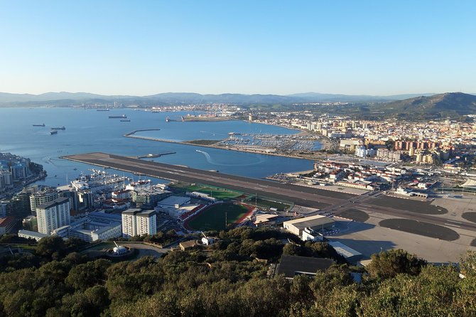 gibraltar-sightseeing-classic-rock-tour-plus-world-war-2-tunnels-private