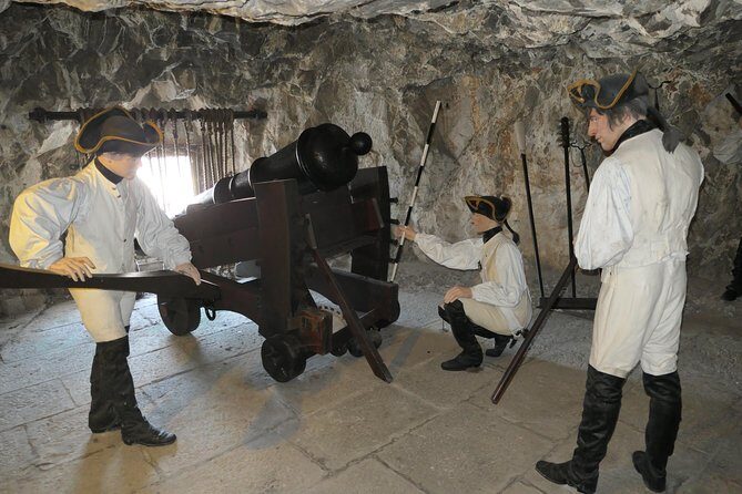 Gibraltar Sightseeing: Classic Rock Tour (Private) - Transportation and Duration  