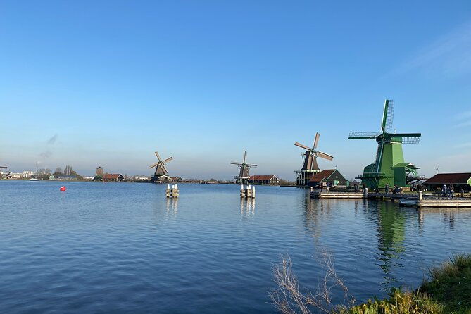 giethoorn-afsluitdijk-zaanse-schans-day-tour-incl-hotel-pick-up