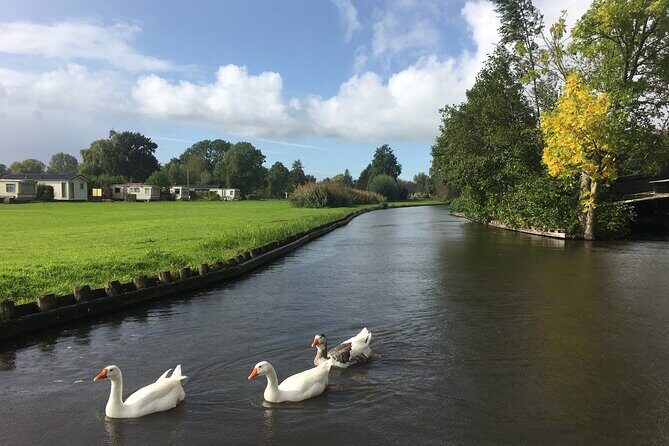 Giethoorn and Zaanse Schans Day Tour Small Group Incl. Boat Ride - A Closer Look at the Itinerary