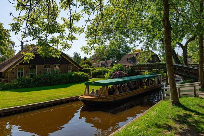 Giethoorn: Canal Cruise & lake Tour & Sightseeing Village - FAQs