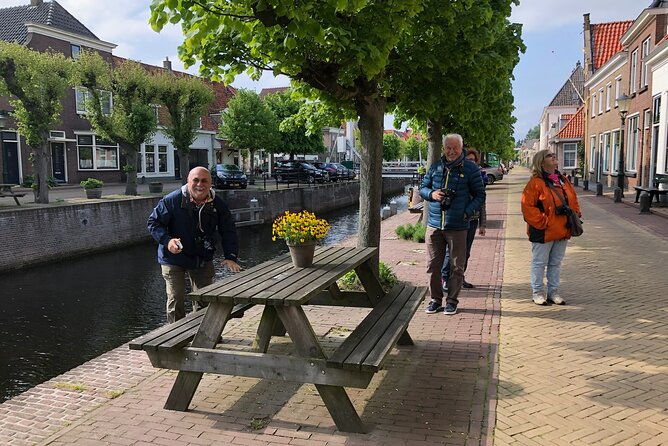 giethoorn-private-boat-tour-exploring-the-north-netherlands