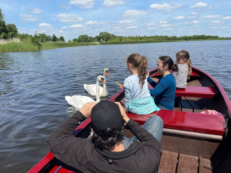 giethoorn-private-boat-tour-zaanse-schans-windmills-2