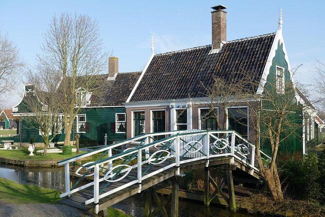 Giethoorn Private Tour, Canal Cruise and Windmills from Amsterdam - FAQ