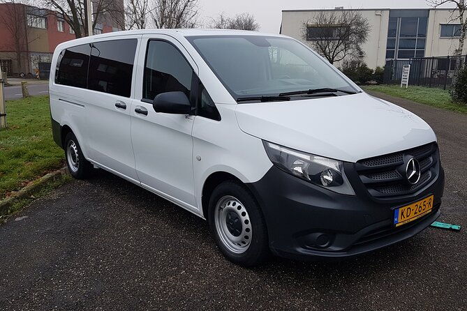 giethoorn-small-group-tour-from-amsterdam-max-8-people