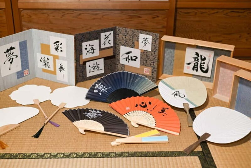 Gifu: Calligraphy and Traditional Japanese Crafts - Key Points