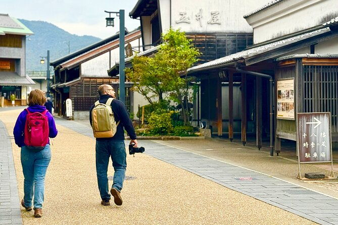 gifu-half-day-private-tour-castle-great-buddha-and-old-town