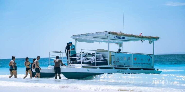 gili-islands-3-island-bbq-sunset-cruise-with-snorkeling