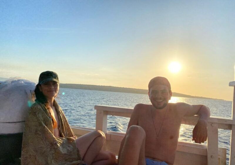 gili-t-island-the-thrilling-sunset-snorkeling-adventure
