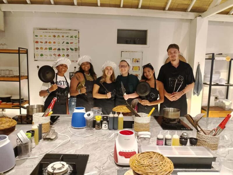 Gili Trawangan: Authentic Indonesian Food Gili Cooking Class - Key Points