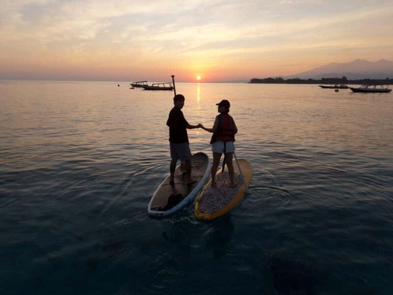 Gili Trawangan: Cycling, Viewpoint & Paddle Boarding Tour - What Makes This Tour Stand Out?