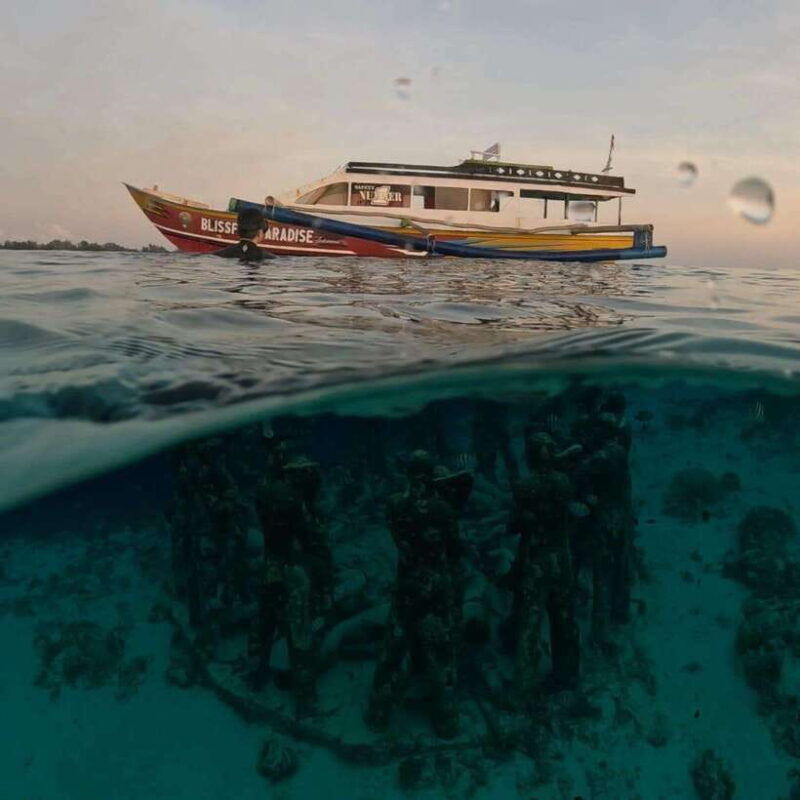 gili-trawangan-private-sharing-snorkeling-tour-3-gili