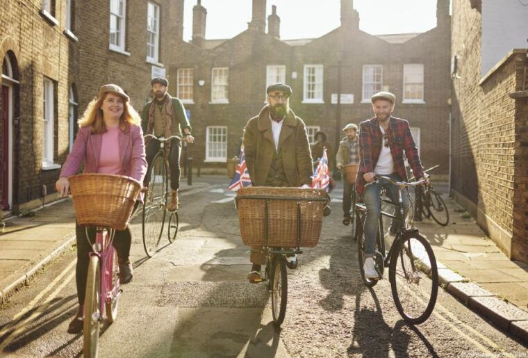 gin-safari-boozy-london-history-on-two-wheels