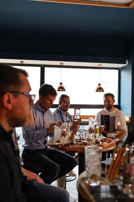 Gin Tasting Experience at Ginnery Gin Bar in Warsaw - An In-Depth Look at the Gin Tasting at Ginnery Gin Bar