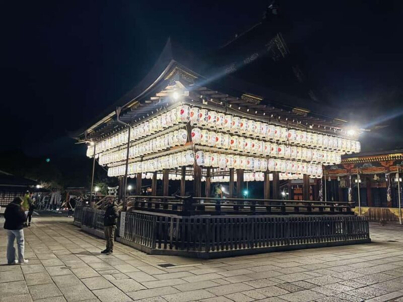 Gion Night Walk: Geisha & Hidden Kyoto - Visiting the Matchmaking Shrine and Illuminated Pagoda