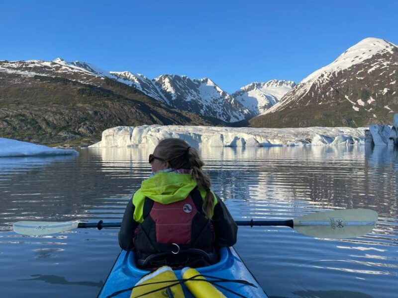 girdwood-glacier-blue-kayak-grandview-tour