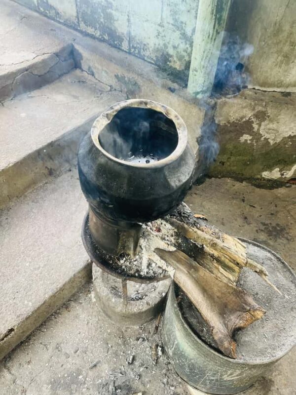 Giriulla: Batik Factory Tour with Ceylon Tea and Sweets - Practical Information and Tips