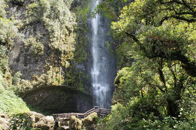 giron-waterfall-and-busa-lake