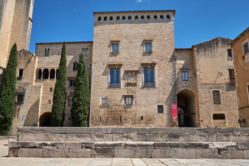 girona-art-museum-skip-the-line-entry-ticket-audio-guide