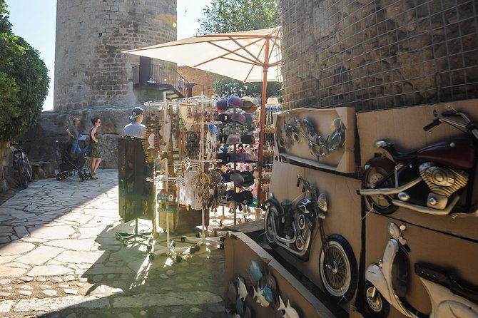 girona-costa-brava-small-group-tour-from-barcelona-with-pickup