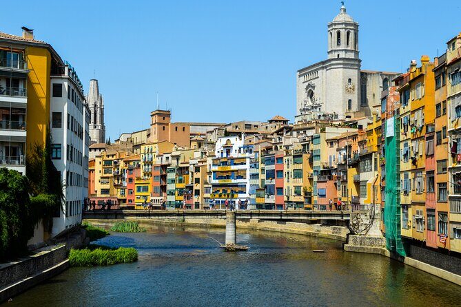 Girona, Figueres, Dalí Museum and Cadaqués Tour from Barcelona - FAQ