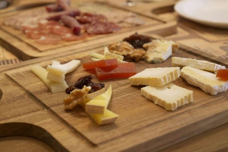 girona-history-and-gastronomy-small-group-with-tastings