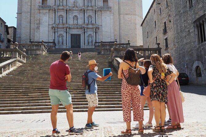 Girona History, Legends, and Food Walking Tour with food tasting - Guides: The Heart of the Tour
