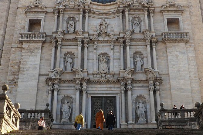 Girona History, Legends, and Food Walking Tour with food tasting - Practical Details and Considerations