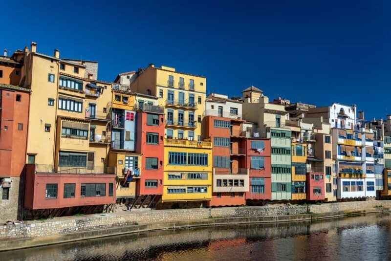 Girona: Private 2-Hour Intro Walk with Local Guide - An Authentic Introduction to Girona