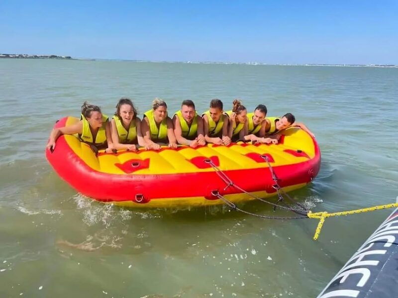 gironde-laughter-and-adrenaline-with-the-airstream-buoy
