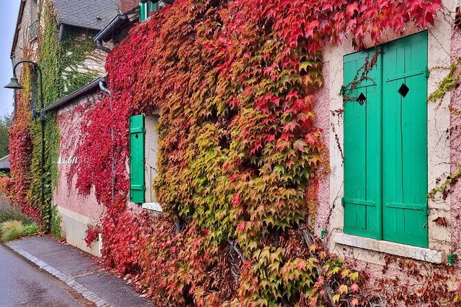 giverny-and-rouen-private-full-day-tour-from-paris-van-and-guide