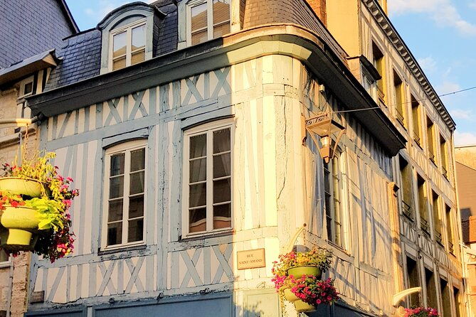 giverny-and-rouen-private-full-day-tour-from-paris-van-and-guide