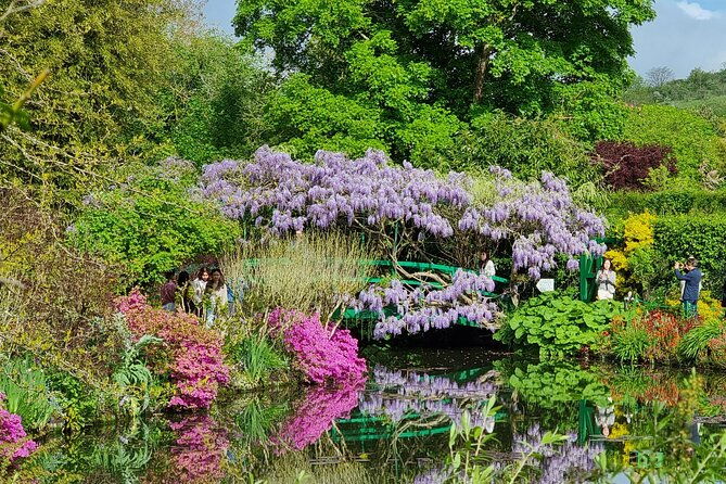 giverny-auvers-van-gogh-private-guided-day-tour-from-paris