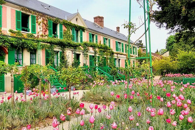 giverny-auvers-van-gogh-private-guided-day-tour-from-paris