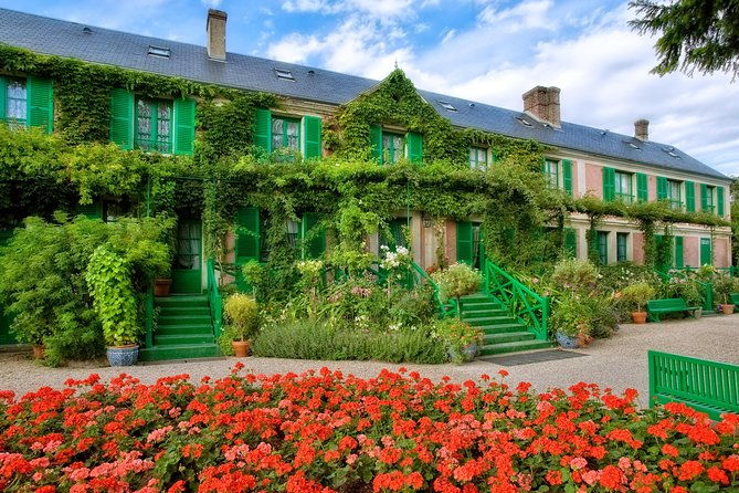 giverny-claude-monets-house-gardens-private-trip-2