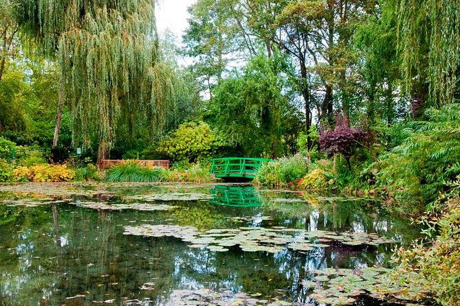 giverny-claude-monets-house-gardens-private-trip