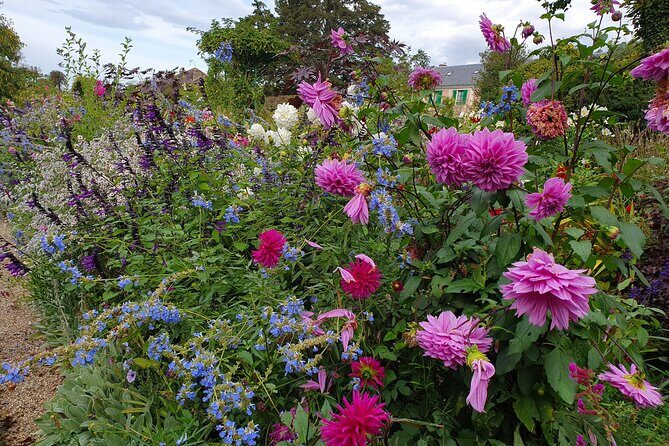 Giverny Half-Day Guided Tour from Paris - Frequently Asked Questions