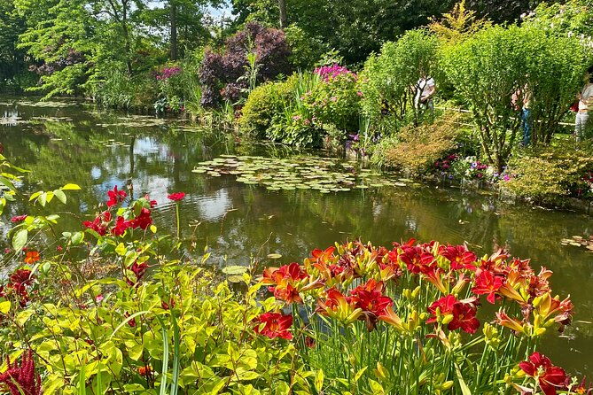 giverny-half-day-small-group-max-7-people-trip-from-paris