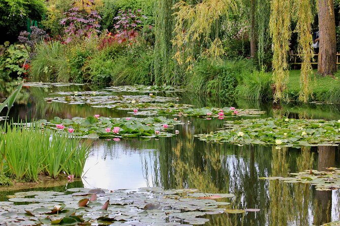 giverny-half-day-small-group-max-7-people-trip-from-paris
