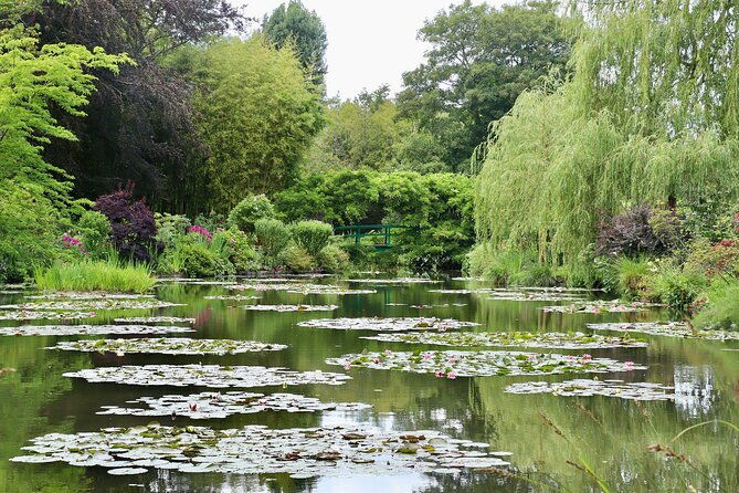 giverny-half-day-small-group-max-7-people-trip-from-paris