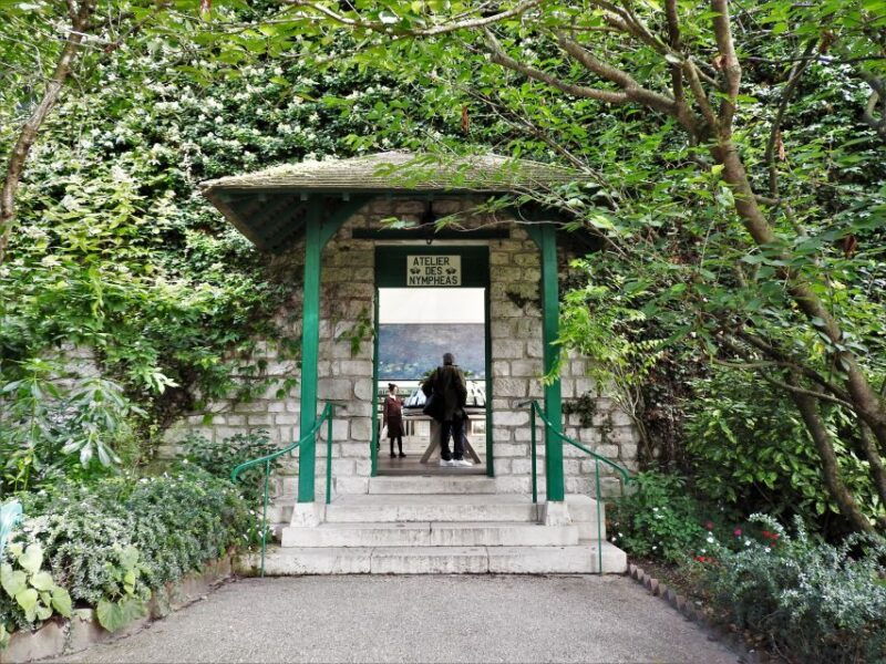 giverny-monets-house-and-gardens-skip-the-line-tour