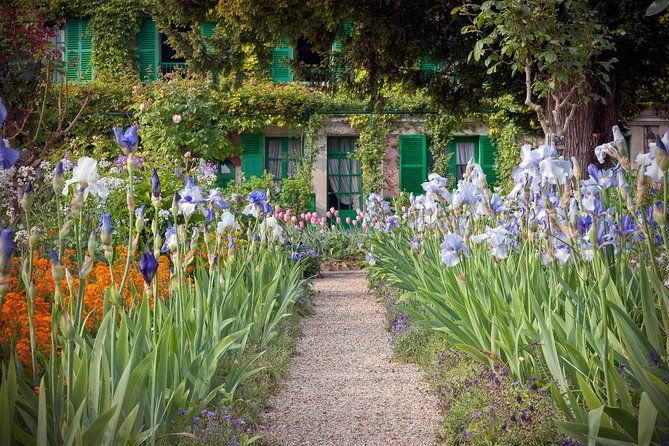 giverny-private-trip-with-monets-house-gardens-impressionism-museum
