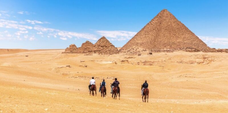 Giza: Arabian Horse Tour Around the Giza Pyramids - Practical Details and Tips