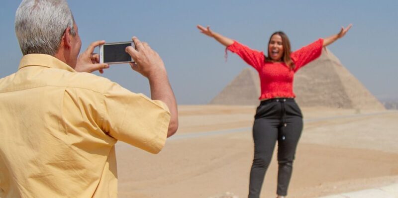 Giza: Pyramids at Sunset Guided Camel Tour - Guides and Transportation: What You Need to Know